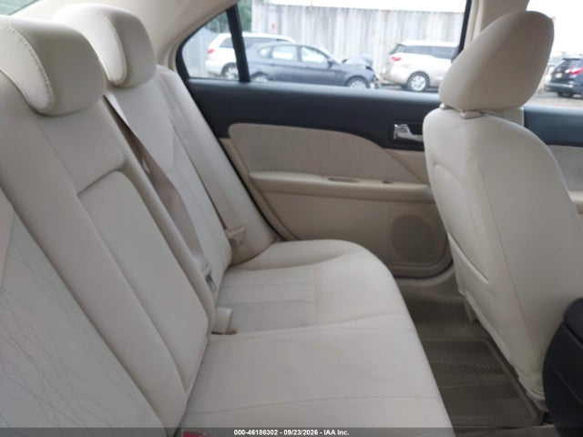 2010 Mercury Milan მანქანა იყიდება აუქციონზე, vin: 3MEHM0HA0AR663461, აუქციონის ნომერი: 46186302