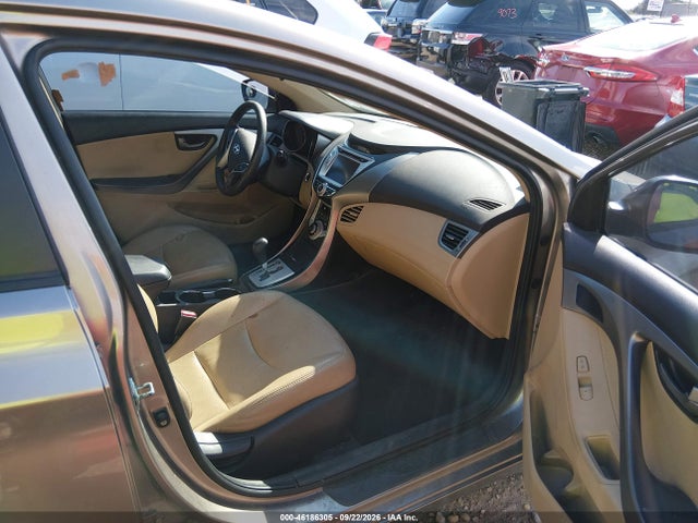 46186305 :رقم المزاد ، 5NPDH4AE1CH081402 vin ، 2012 Hyundai Elantra Limited مزاد بيع