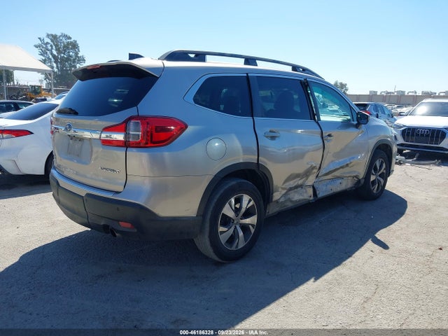 Subaru Ascent Premium 2019 4S4WMAFD1K3424248 Image 4