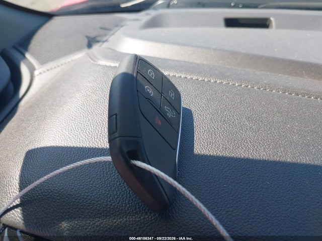 Продажа на аукционе авто 2025 Gmc Sierra 1500 4wd  Short Box Slt, vin: 3GTUUDE86SG346760, номер лота: 46186347