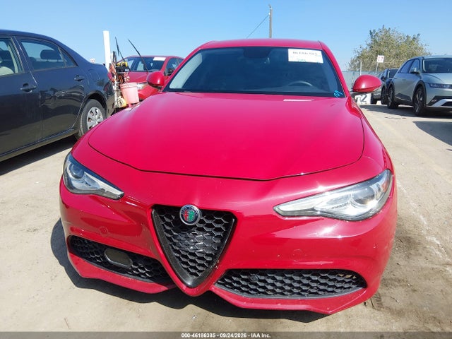 Alfa Romeo Giulia Ti Rwd 2018 ZARFAECN3J7576675 Image 12