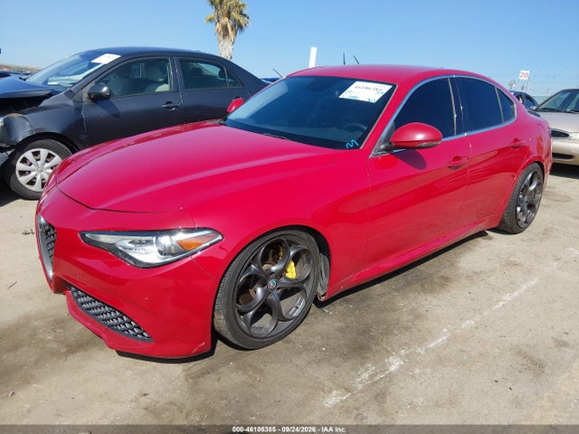 Alfa Romeo Giulia Ti Rwd 2018 ZARFAECN3J7576675 Image 2