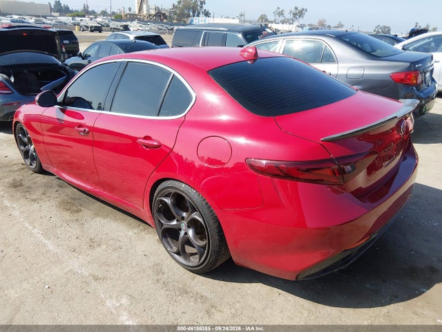 Alfa Romeo Giulia Ti Rwd 2018 ZARFAECN3J7576675 Image 3