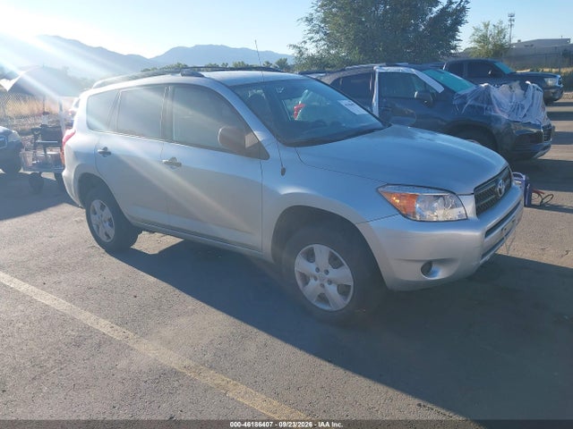 2008 Toyota Rav4 მანქანა იყიდება აუქციონზე, vin: JTMBD33VX86064626, აუქციონის ნომერი: 46186407