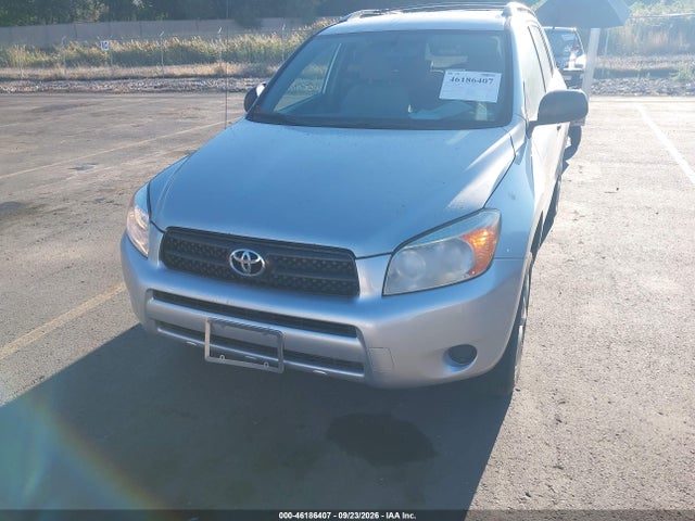 2008 Toyota Rav4 მანქანა იყიდება აუქციონზე, vin: JTMBD33VX86064626, აუქციონის ნომერი: 46186407