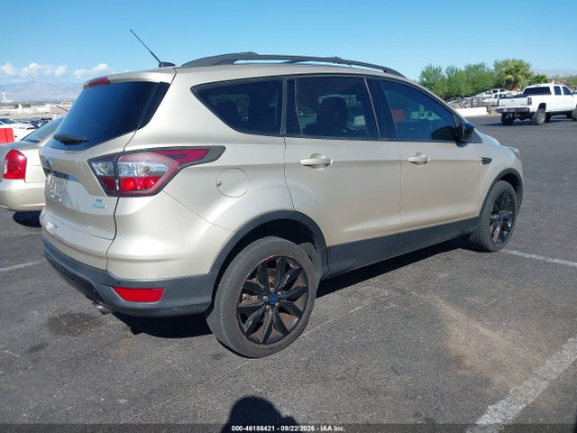 Ford ESCAPE SE 2017 1FMCU0GD3HUB44670 Image 4