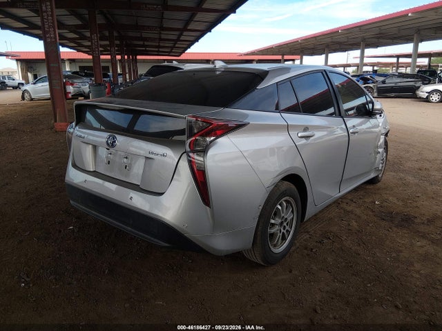 Toyota Prius Two 2018 JTDKBRFU9J3068508 Image 4