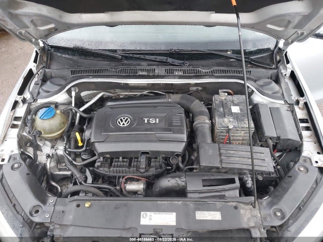 2014 Volkswagen Jetta Gli მანქანა იყიდება აუქციონზე, vin: 3VW4T7AJ4EM393091, აუქციონის ნომერი: 46186463