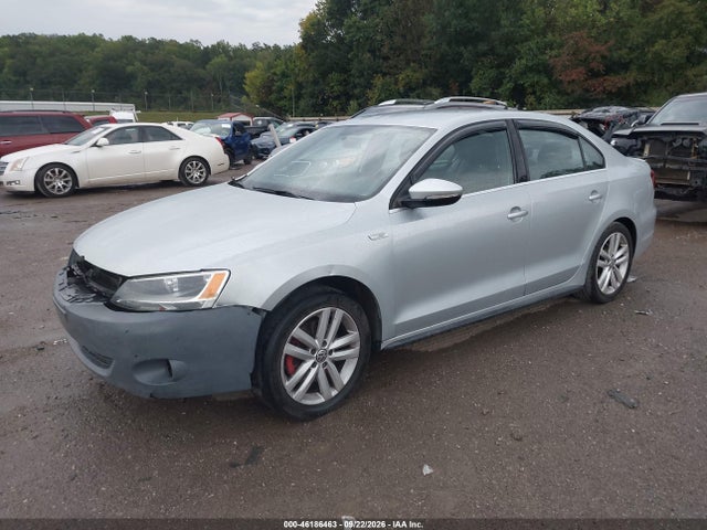 2014 Volkswagen Jetta Gli მანქანა იყიდება აუქციონზე, vin: 3VW4T7AJ4EM393091, აუქციონის ნომერი: 46186463