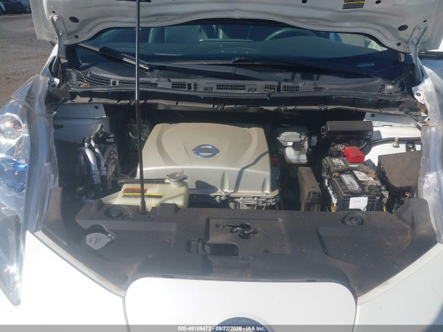 1N4AZ0CPXFC320880 Nissan Leaf Sl