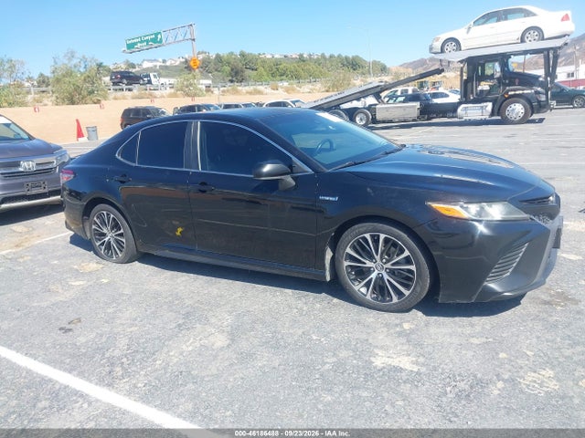 4T1B21HK7JU004180 Toyota Camry Hybrid Se