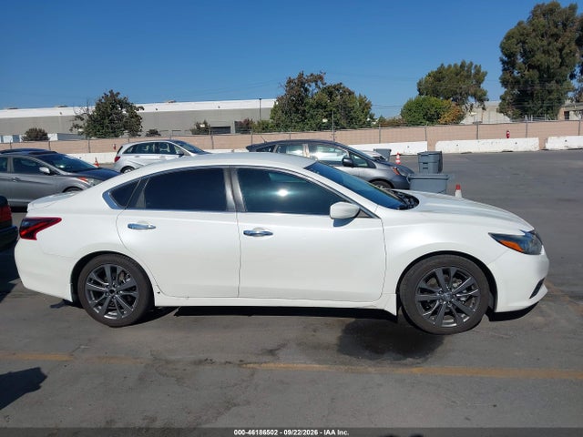 Nissan Altima 2.5 Sr 2018 1N4AL3AP5JC296468 Image 13