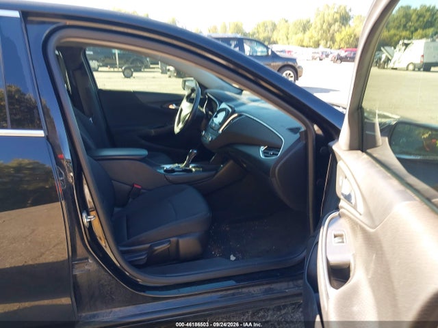 Продажа на аукционе авто 2016 Chevrolet Malibu Lt, vin: 1G1ZE5ST7GF317576, номер лота: 46186503