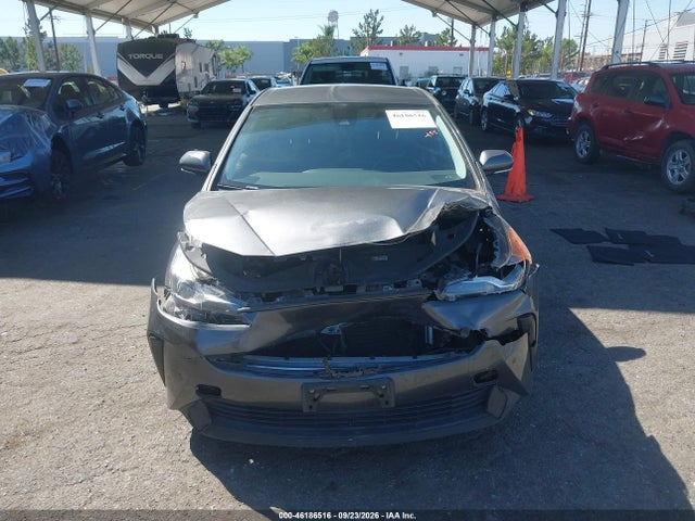 Toyota Prius Le 2019 JTDKARFUXK3096015 Image 12