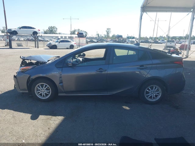 Toyota Prius Le 2019 JTDKARFUXK3096015 Image 14
