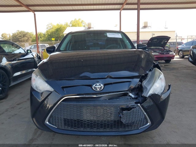 Toyota YARIS L 2019 3MYDLBYVXKY521435 Image 12