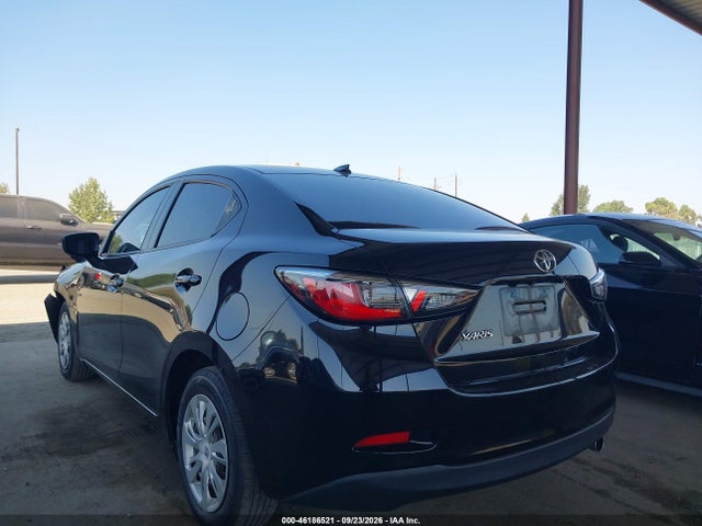 Toyota YARIS L 2019 3MYDLBYVXKY521435 Image 3