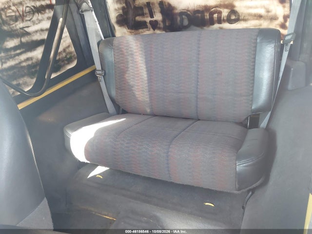 Продаж на аукціоні авто 2000 Jeep Wrangler Se, vin: 1J4FA29P2YP797156, номер лоту: 46186546