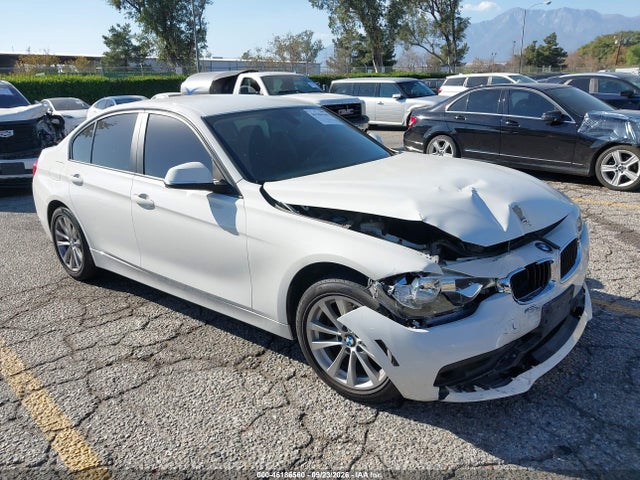 Продажа на аукционе авто 2017 Bmw 320i, vin: WBA8A9C53HK619894, номер лота: 46186560