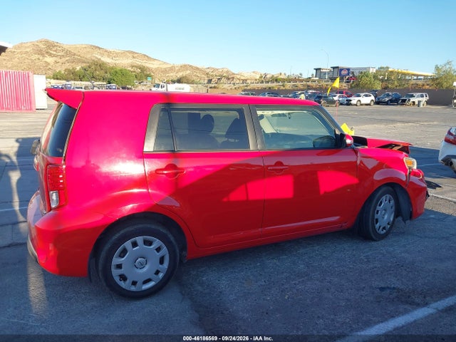 Scion XB 2015 JTLZE4FE7FJ082478 Image 15