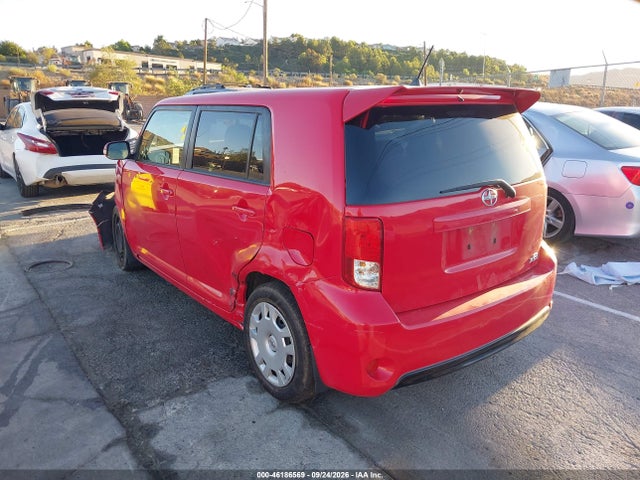 Scion XB 2015 JTLZE4FE7FJ082478 Image 3