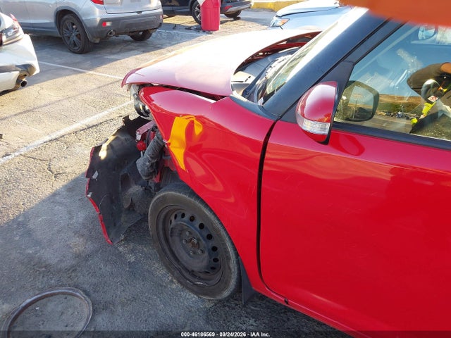 Scion XB 2015 JTLZE4FE7FJ082478 Image 12