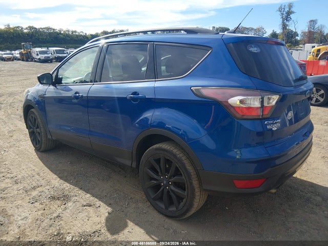 Продажа на аукционе авто 2017 Ford Escape Se, vin: 1FMCU9GD6HUB35143, номер лота: 46186585