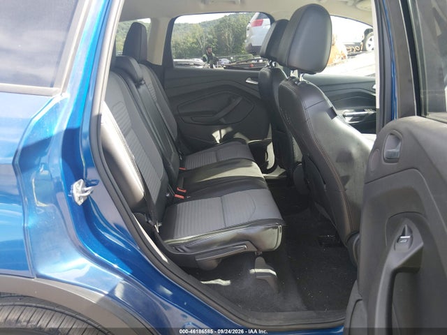 Продажа на аукционе авто 2017 Ford Escape Se, vin: 1FMCU9GD6HUB35143, номер лота: 46186585