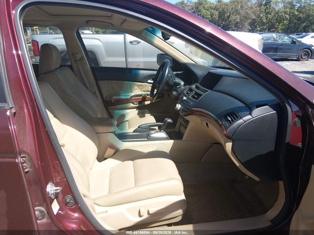 46186594 :رقم المزاد ، 1HGCP2F8XBA032616 vin ، 2011 Honda Accord 2.4 Ex-l مزاد بيع