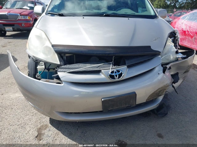 2010 Toyota Sienna Xle მანქანა იყიდება აუქციონზე, vin: 5TDYK4CC0AS289910, აუქციონის ნომერი: 46186597