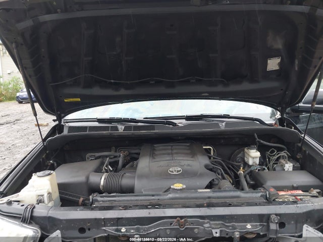 46186612 :رقم المزاد ، 5TDBM5G17CS002077 vin ، 2012 Toyota Sequoia Sr5 4.6l V8 مزاد بيع