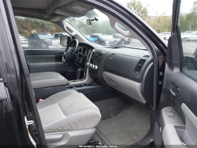 46186612 :رقم المزاد ، 5TDBM5G17CS002077 vin ، 2012 Toyota Sequoia Sr5 4.6l V8 مزاد بيع