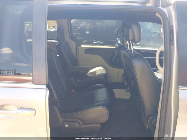 46186664 :رقم المزاد ، 2C4RDGCG4HR735966 vin ، 2017 Dodge Grand Caravan Sxt مزاد بيع
