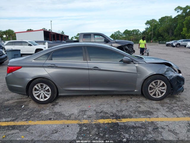 2011 Hyundai Sonata Gls მანქანა იყიდება აუქციონზე, vin: 5NPEB4ACXBH209901, აუქციონის ნომერი: 46186721