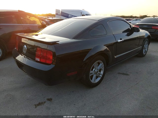46186757 :رقم المزاد ، 1ZVHT80N495136858 vin ، 2009 Ford Mustang V6/v6 Premium مزاد بيع