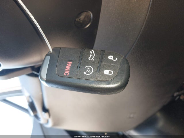Продаж на аукціоні авто 2017 Jeep Renegade, vin: ZACCJAAB0HPF38736, номер лоту: 46186781
