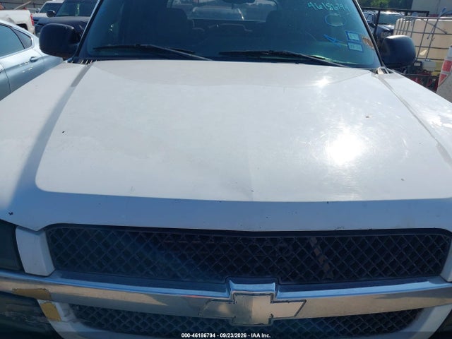 46186794 :رقم المزاد ، 3GNEC12Z25G272249 vin ، 2005 Chevrolet Avalanche 1500 Ls مزاد بيع