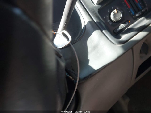 46186794 :رقم المزاد ، 3GNEC12Z25G272249 vin ، 2005 Chevrolet Avalanche 1500 Ls مزاد بيع