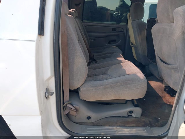 46186794 :رقم المزاد ، 3GNEC12Z25G272249 vin ، 2005 Chevrolet Avalanche 1500 Ls مزاد بيع