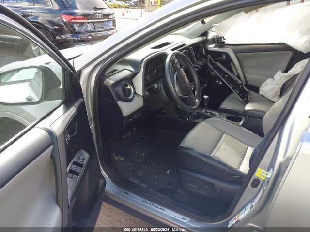 2017 Toyota Rav4 Platinum მანქანა იყიდება აუქციონზე, vin: 2T3DFREV7HW593663, აუქციონის ნომერი: 46186840