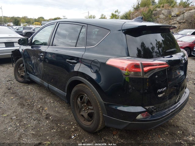 46186857 :رقم المزاد ، 2T3BFREV1JW836140 vin ، 2018 Toyota Rav4 Le مزاد بيع