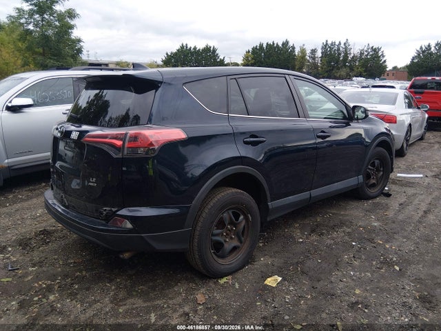 46186857 :رقم المزاد ، 2T3BFREV1JW836140 vin ، 2018 Toyota Rav4 Le مزاد بيع