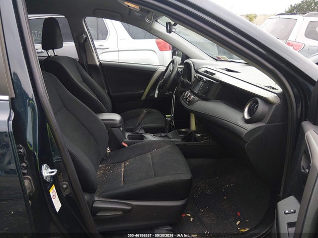 46186857 :رقم المزاد ، 2T3BFREV1JW836140 vin ، 2018 Toyota Rav4 Le مزاد بيع