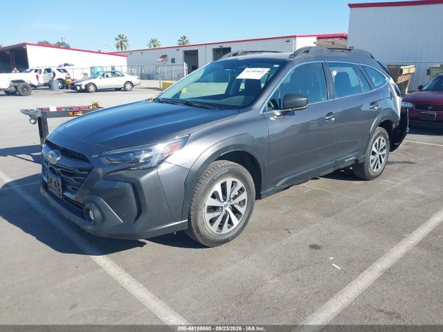 46186860 :رقم المزاد ، 4S4BTAAC7P3136371 vin ، 2023 Subaru Outback مزاد بيع