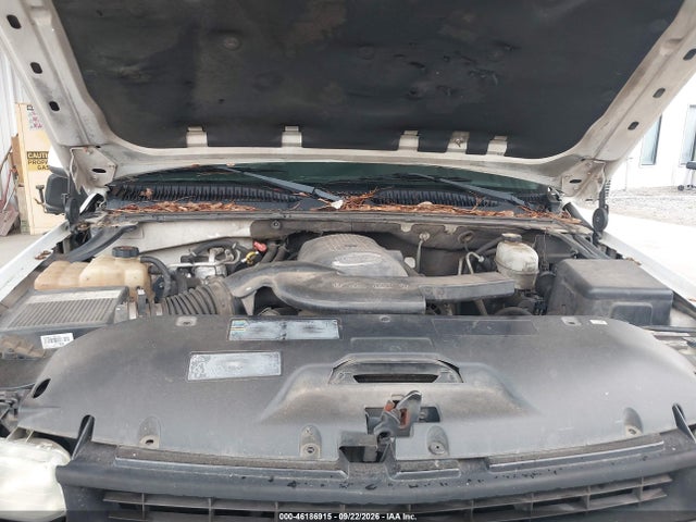 46186915 :رقم المزاد ، 1GNEK13Z34R120402 vin ، 2004 Chevrolet Tahoe Z71 مزاد بيع
