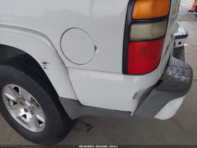 46186915 :رقم المزاد ، 1GNEK13Z34R120402 vin ، 2004 Chevrolet Tahoe Z71 مزاد بيع