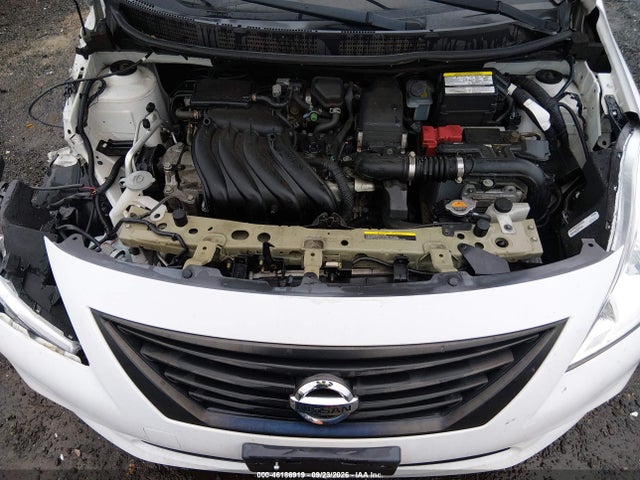 46186919 :رقم المزاد ، 3N1CN7AP5DL829564 vin ، 2013 Nissan Versa S مزاد بيع