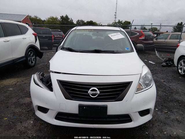 46186919 :رقم المزاد ، 3N1CN7AP5DL829564 vin ، 2013 Nissan Versa S مزاد بيع