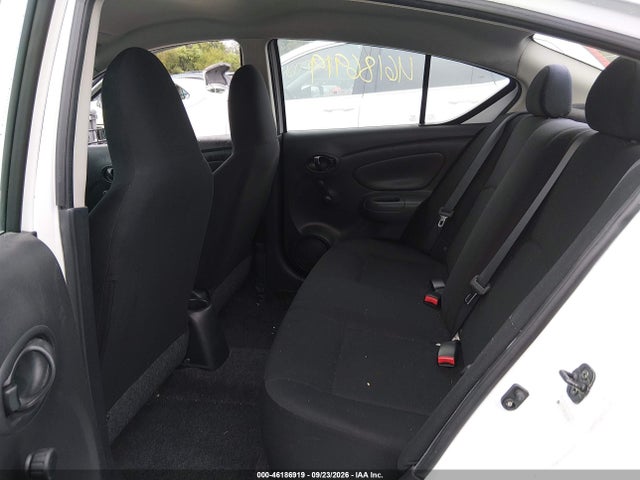 46186919 :رقم المزاد ، 3N1CN7AP5DL829564 vin ، 2013 Nissan Versa S مزاد بيع