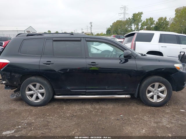 2010 Toyota Highlander Se V6 მანქანა იყიდება აუქციონზე, vin: 5TDJK3EH3AS039940, აუქციონის ნომერი: 46186952